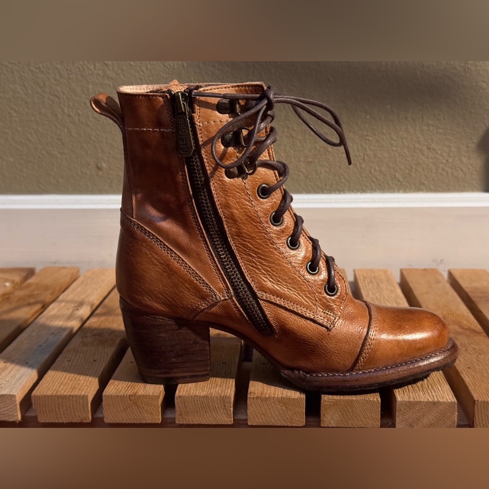 NET BED STU CAMEL TAN LEATHER LACE UP ZIP UP HEELED BOOT 
6 36 - Picture 5 of 9